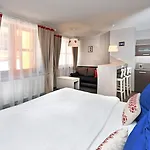Lägenhetshotell Aplend Koliba Kamzik 3*