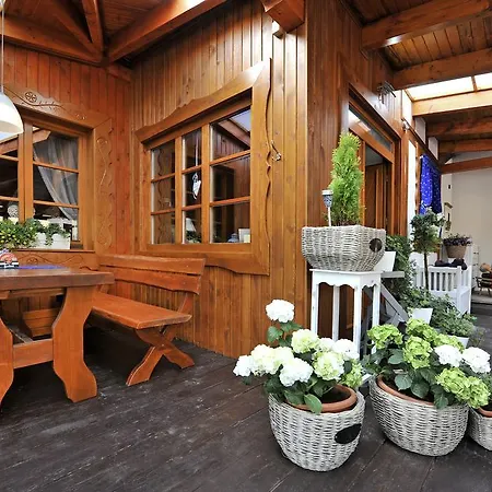 Hotel apartamentowy Aplend Koliba Kamzik 4*