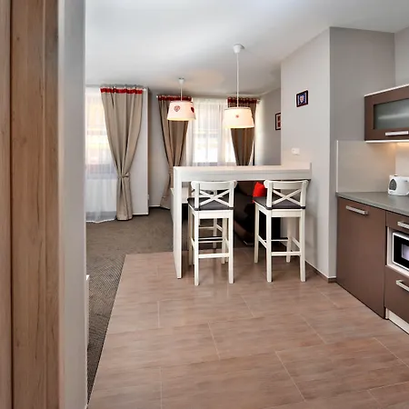 Aplend Koliba Kamzík Apartahotel 3*