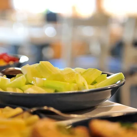 Apartahotel Aplend Koliba Kamzík 3*